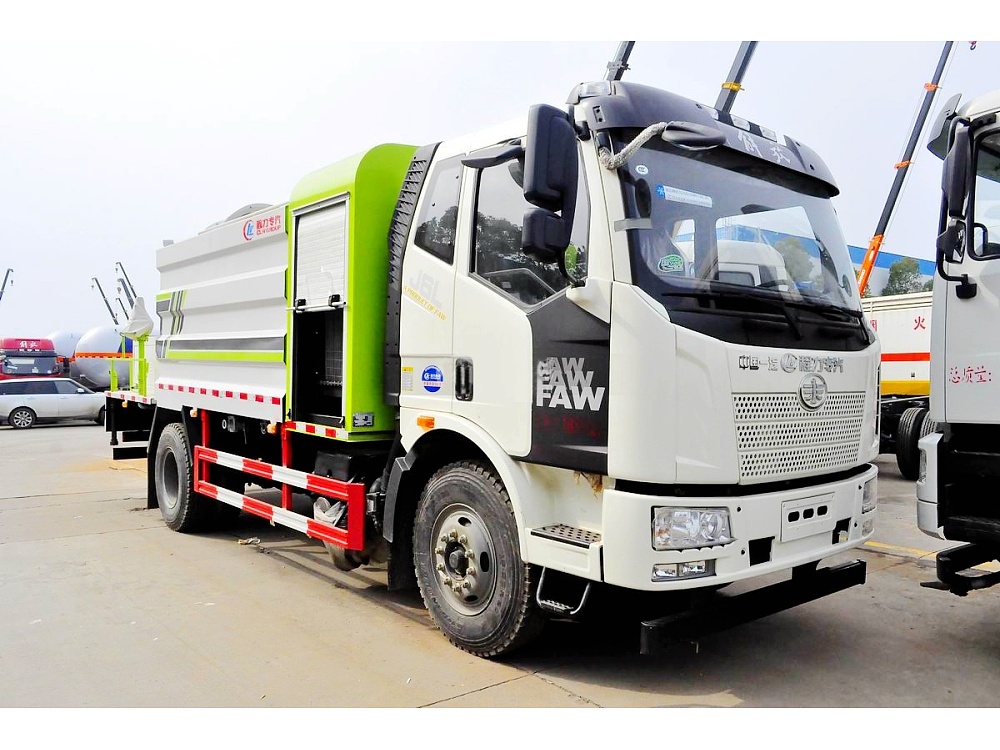 解放J6L多功能抑塵車(國(guó)六11.3立方/50-100米霧炮)